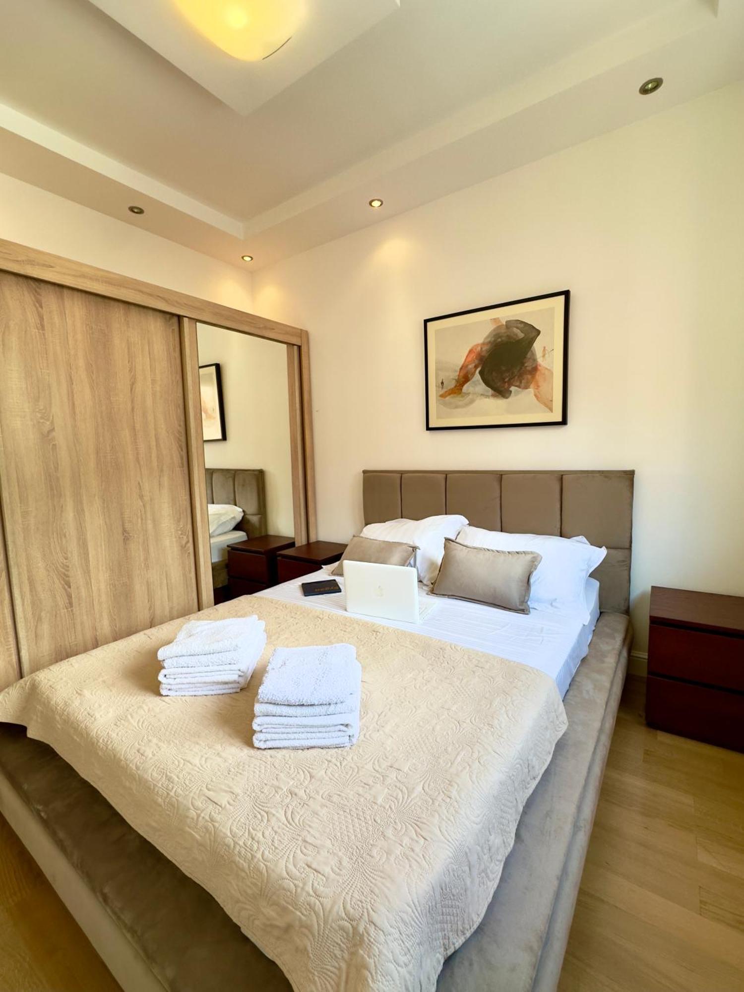 Lux Superior Apartment 120M2 In Heart Of Budva Luaran gambar