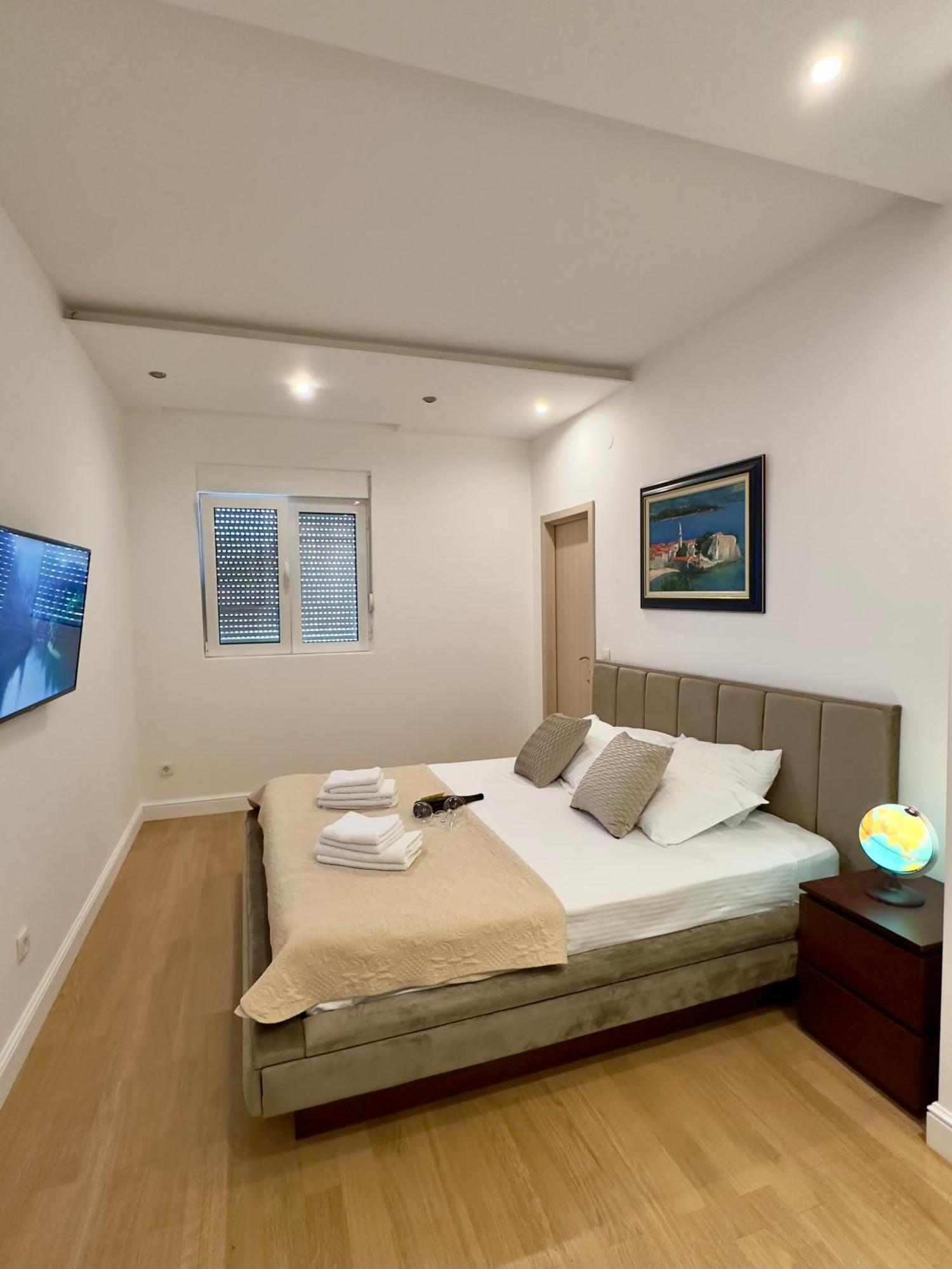 Lux Superior Apartment 120M2 In Heart Of Budva Luaran gambar